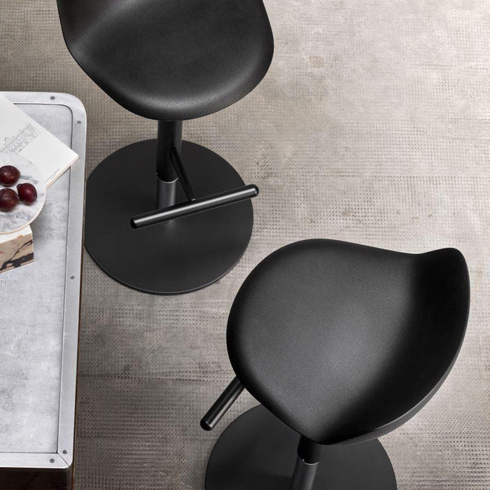 Tulij CS2029 Stool — Calligaris Westchester